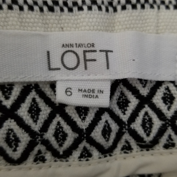 LOFT | stripe diamond pattern cotton knit shorts - Picture 5 of 7
